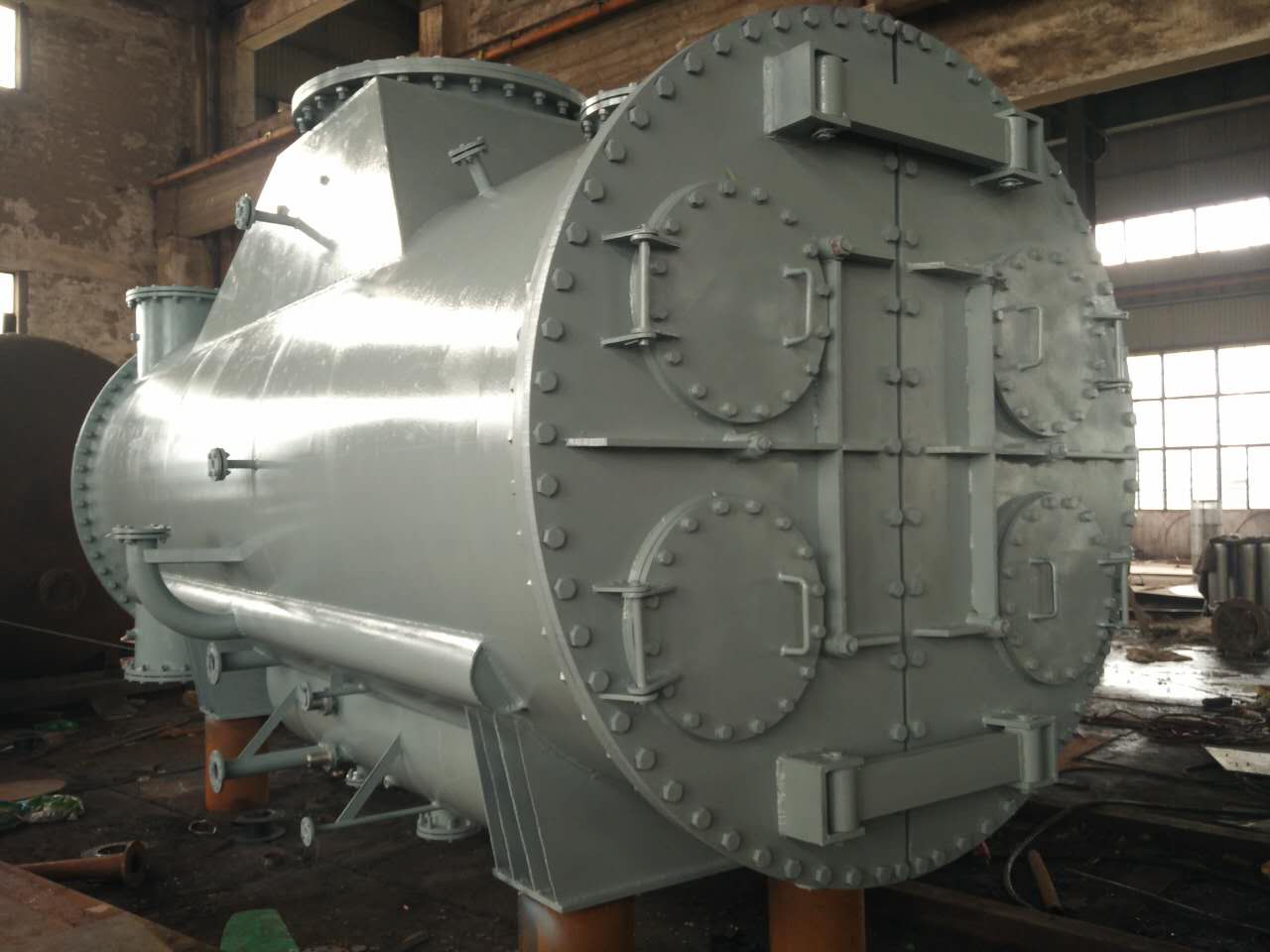 凝汽器廠家生產(chan) 圖介紹